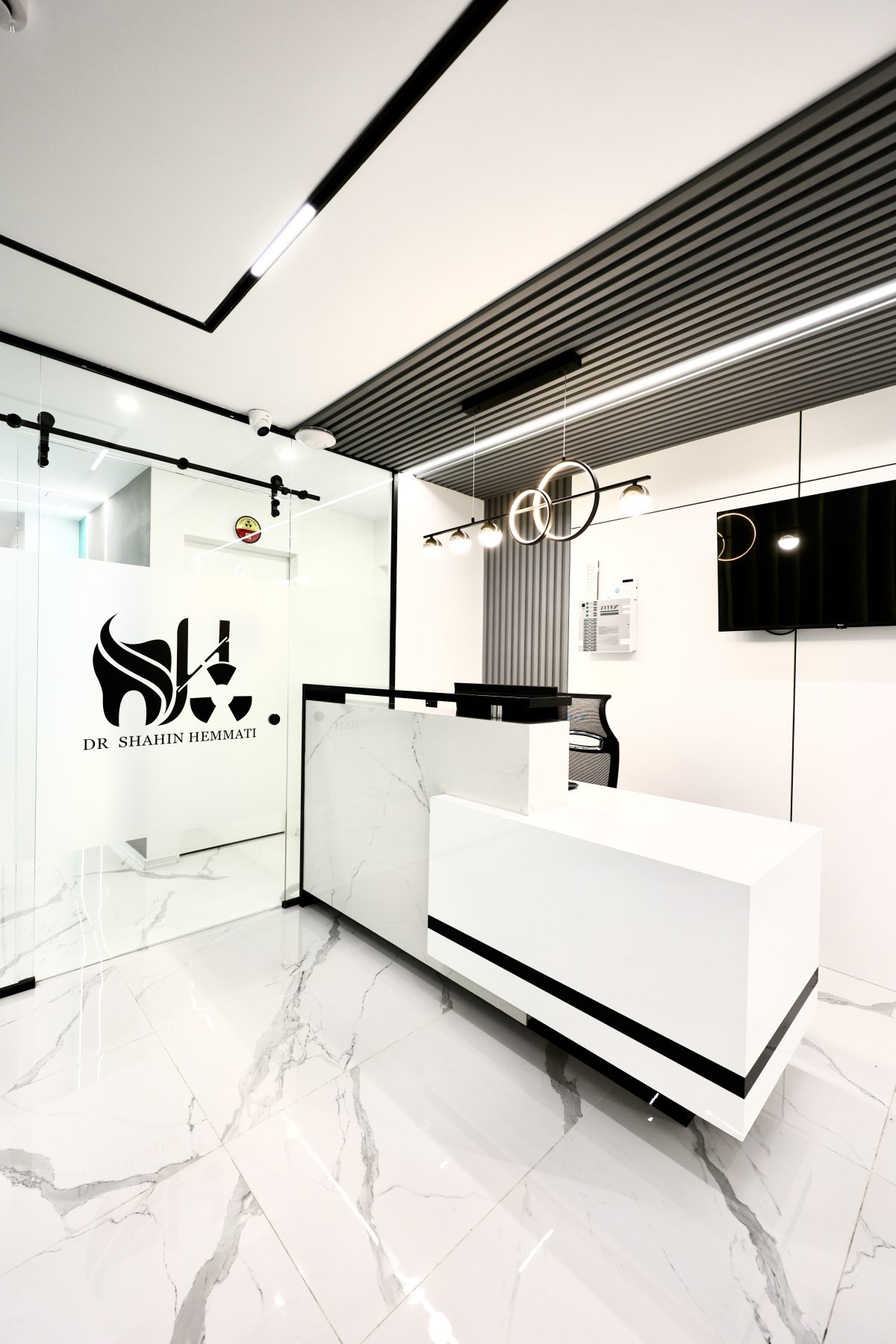 Reception at Dr. Hemmati radiology centre